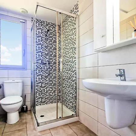 3 Bedroom In